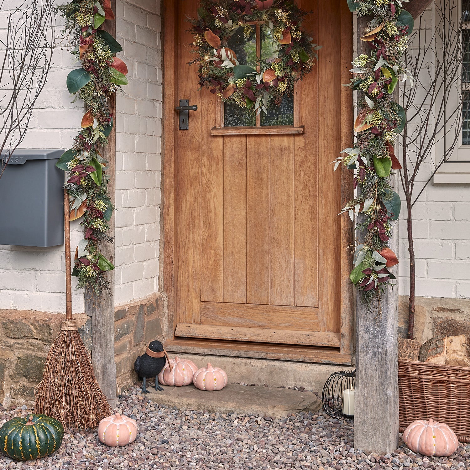 1.5m Pre Lit Autumn & Christmas Garland - Image 8