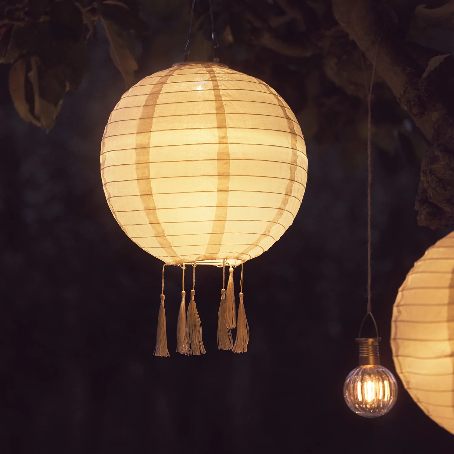 3 Pastel Lucena Tassel Hanging Solar Lanterns - Image 6