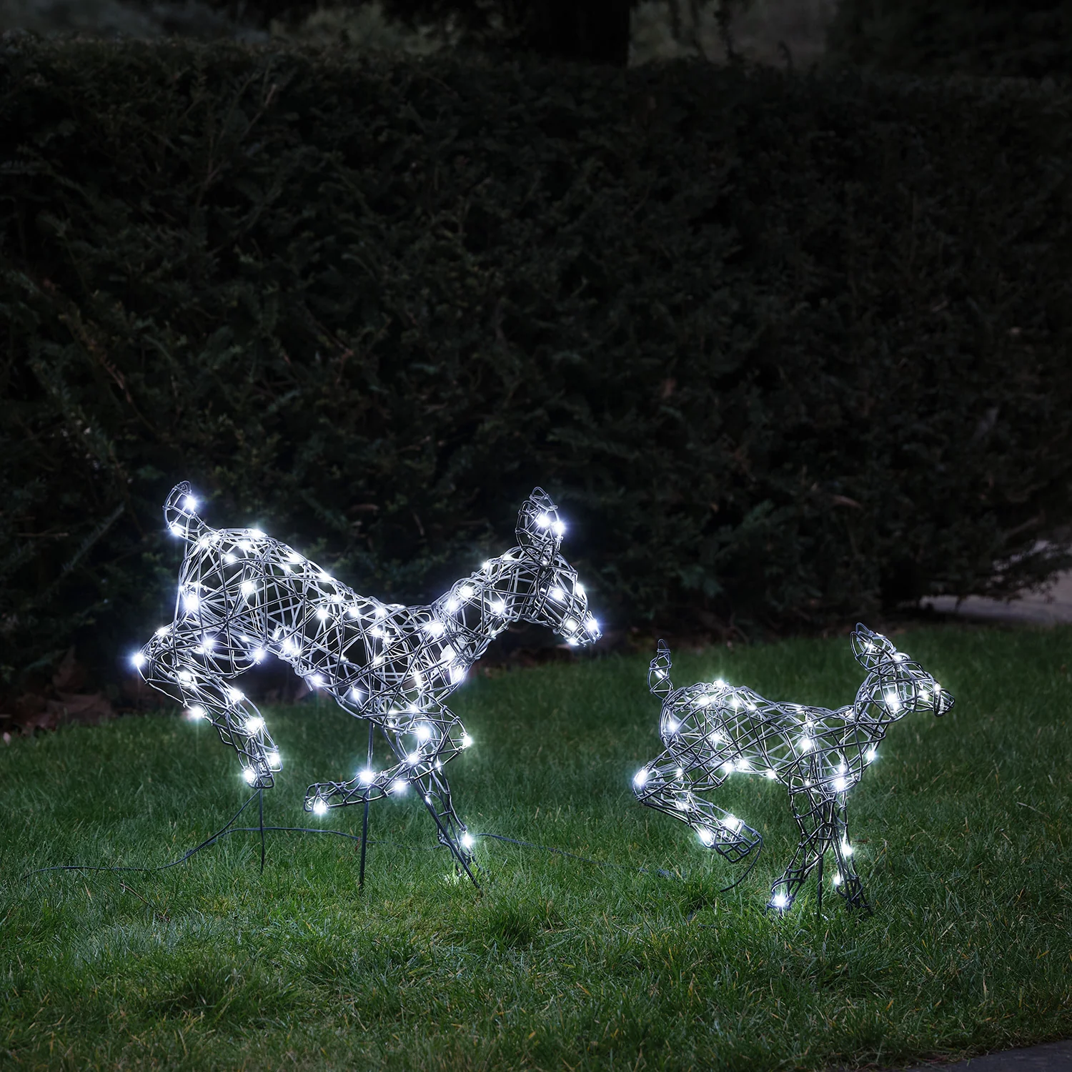 Harlow Leaping Light Up Reindeer Family - Image 9