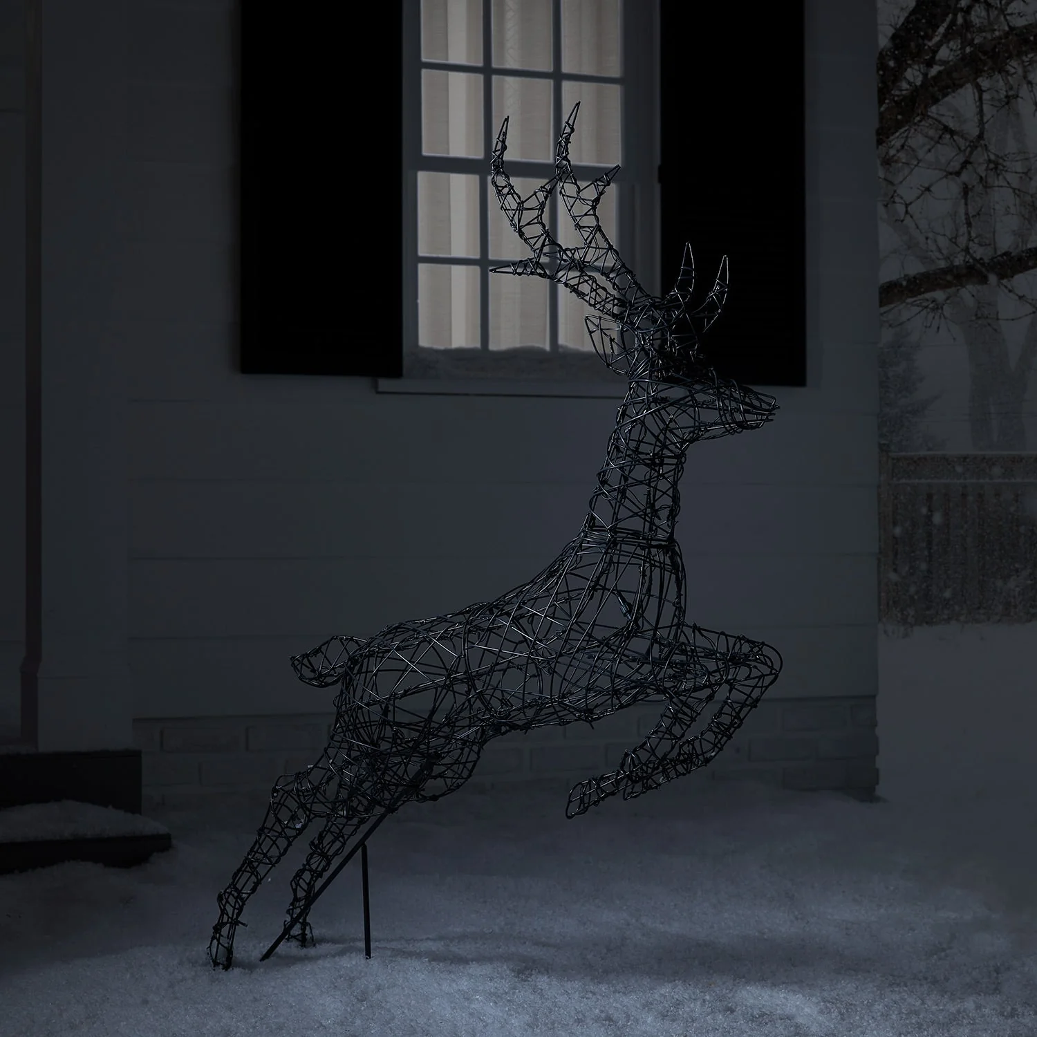 1.4m Regular Harlow Rattan Stag Dual Colour LED Light Up Reindeer - Image 17