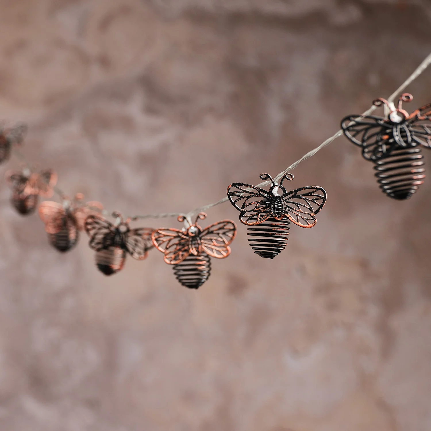 Metal Solar Bee Outdoor Fairy Lights - Image 5