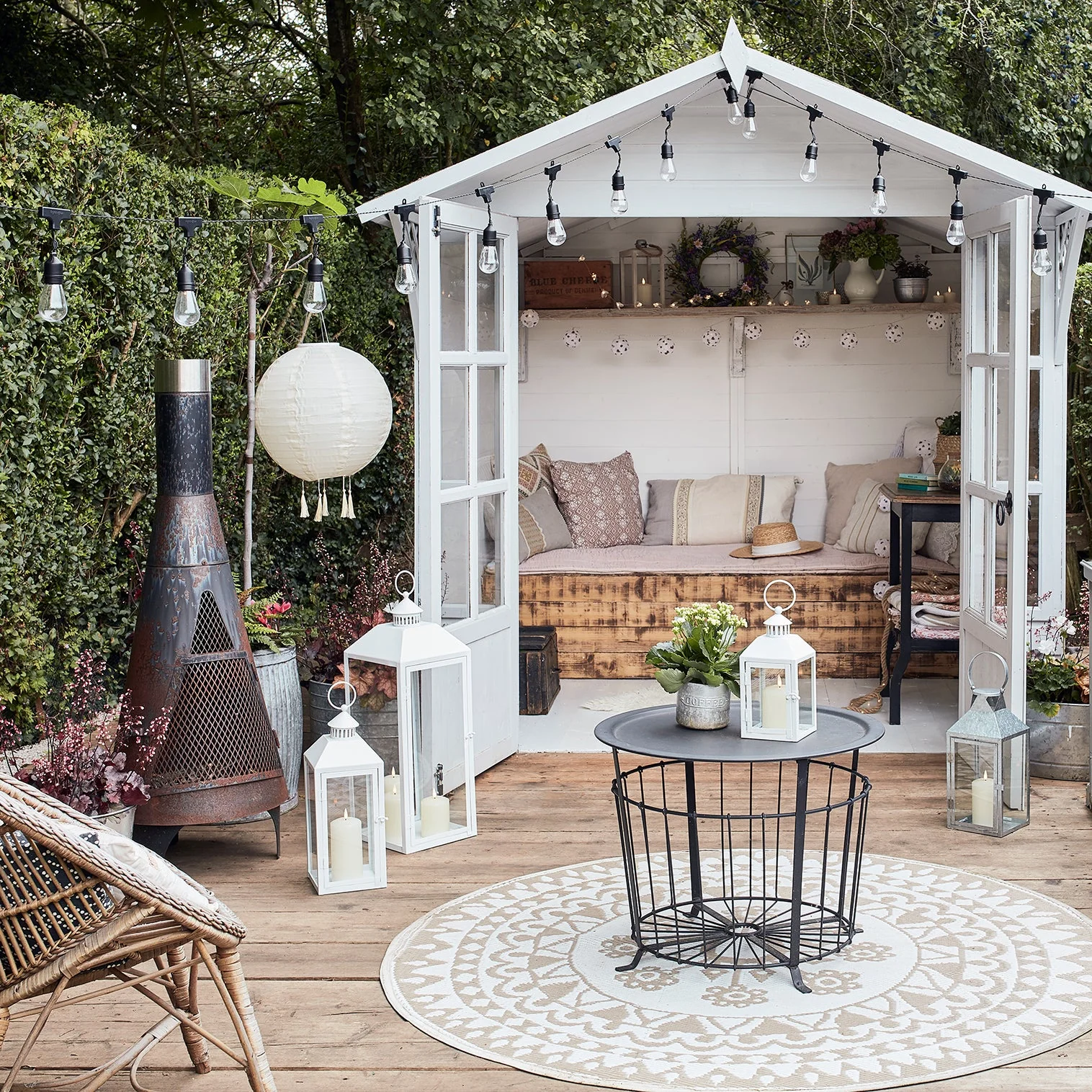 Perth White Garden Lantern with TruGlow® Candle And Remote Control - Image 8