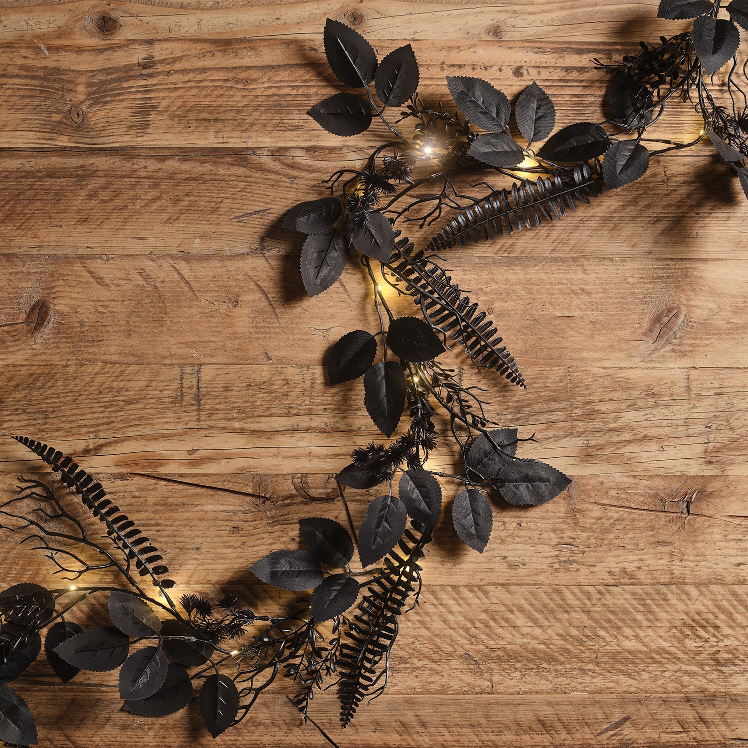 Pre Lit Black Foliage Halloween Wreath & Garland - Image 4