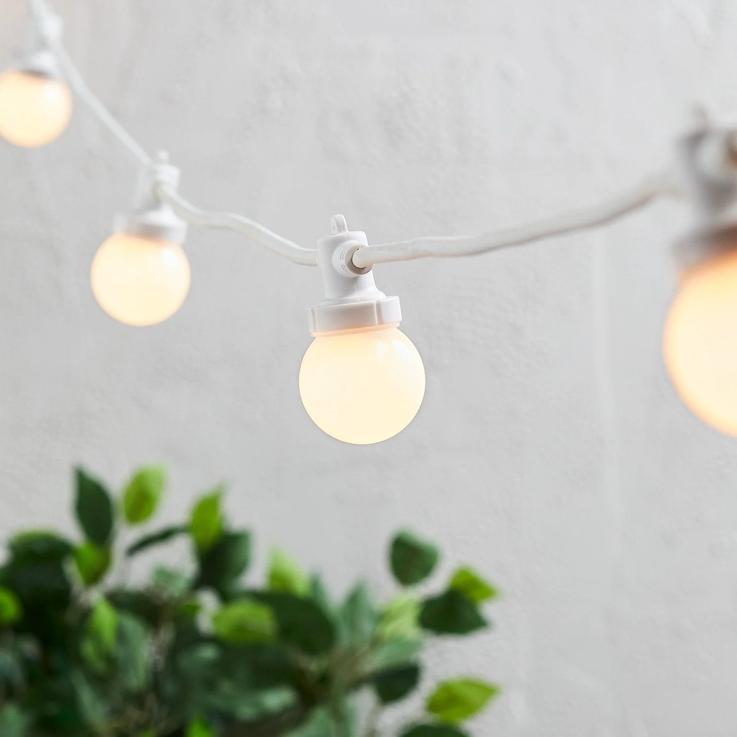 Pro Connect 130m 260 Warm White Connectable Festoon Lights White Cable - Image 2