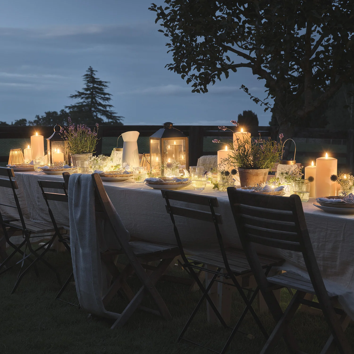 6 TruGlow® Waterproof Outdoor Candles With Remote Control - Image 3