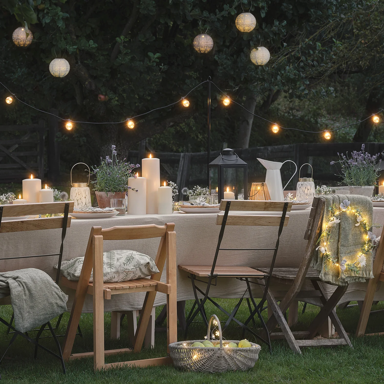 TruGlow® Waterproof Outdoor Candle 20cm With Remote Control - Image 3