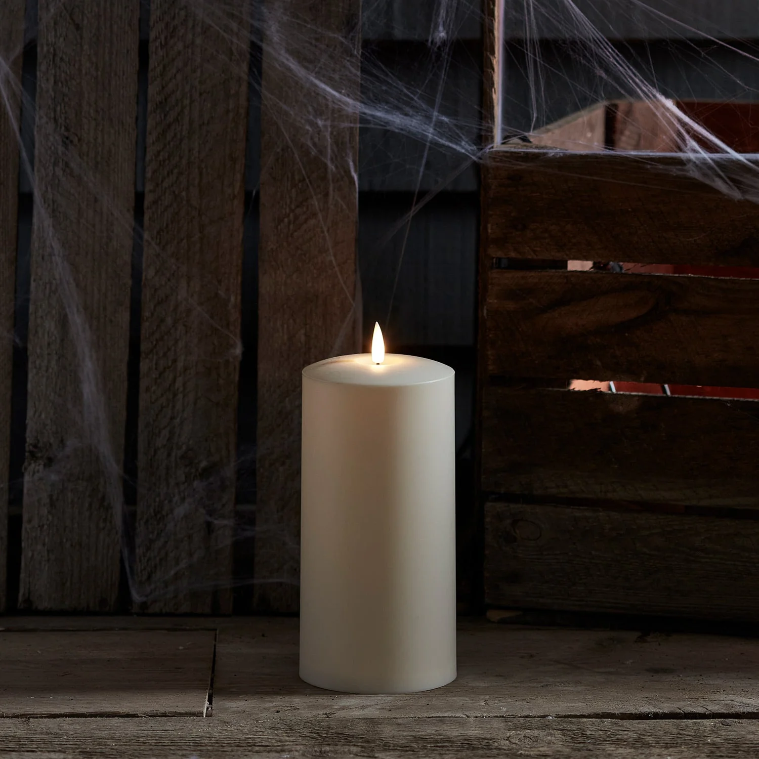 TruGlow® Waterproof Outdoor Candle 20cm With Remote Control - Image 7