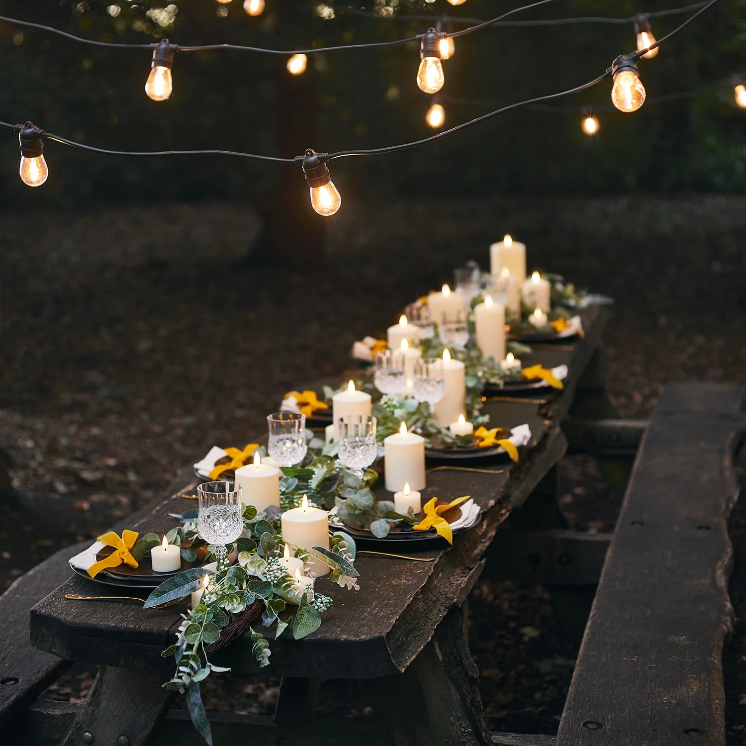Ultimate Connect 5m 10 Warm White Festoon Lights Black Cable - Image 6