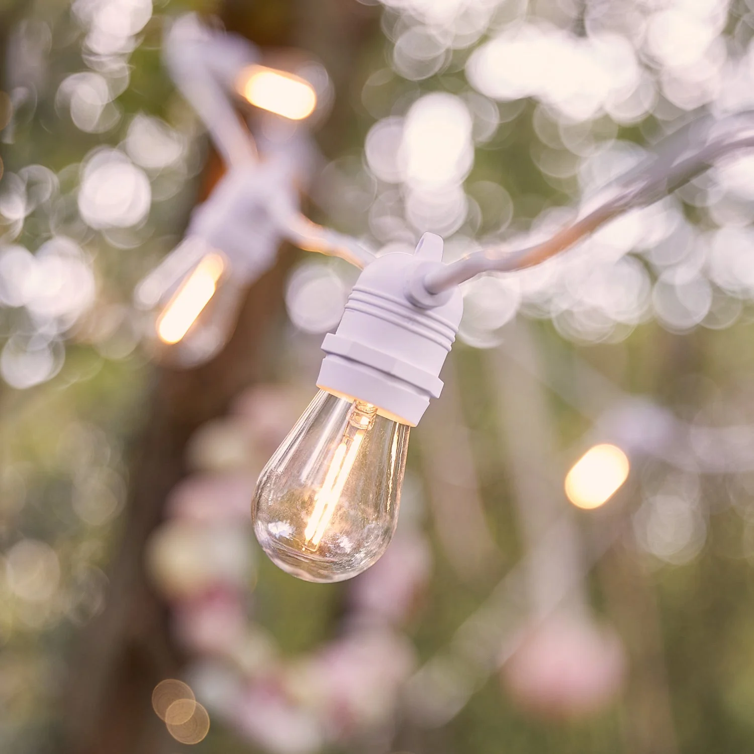 Ultimate Connect 85m 170 Warm White Connectable Festoon Lights White Cable - Image 2